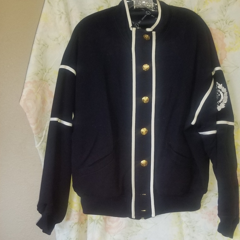 2pc jacket w/short skirt
